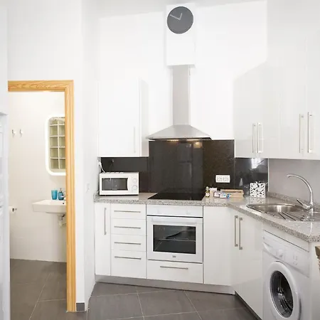Apartments Holidays2Malaga City Center