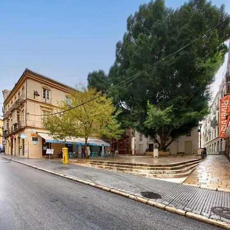 Apartments Holidays2Malaga City Center