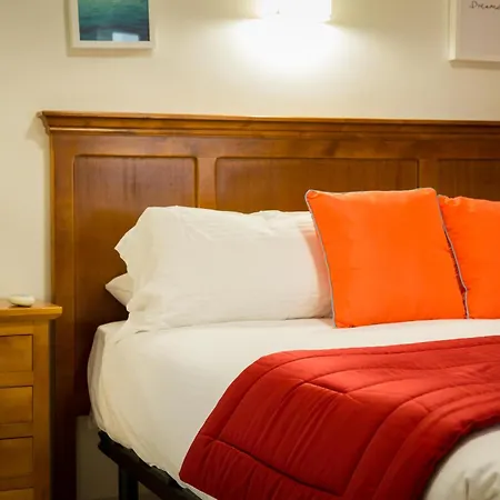 Apartments Holidays2Malaga City Center *
