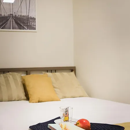 Apartments Holidays2Malaga City Center